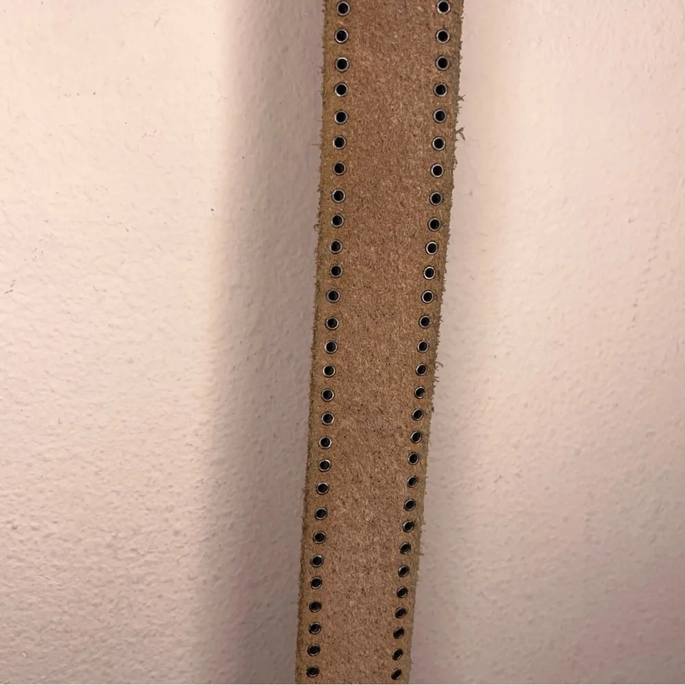 Vintage Medium Mens Fit Tan Brown Leather Studded Belt Y2K Western Biker